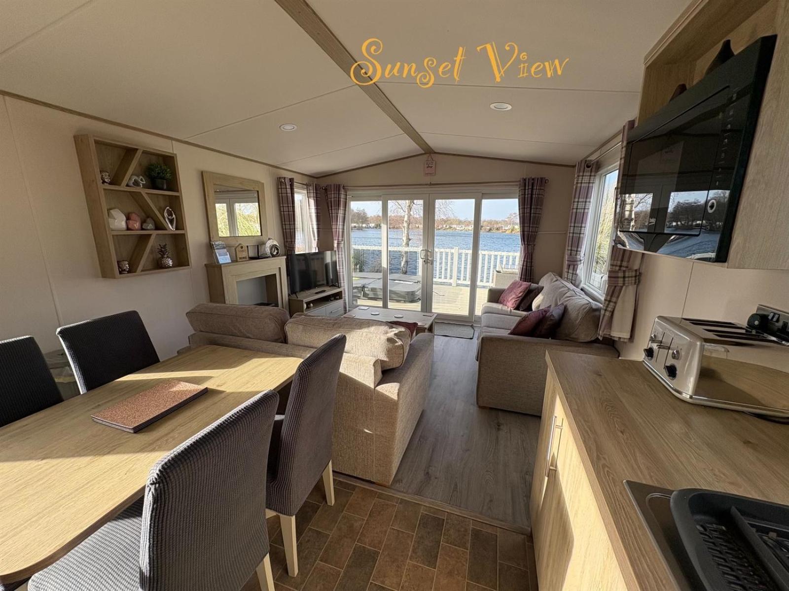 Tattershall Lakes Sunset View Caravan Lakeside, Hot Tub, Garden, Private Fishing Peg & Wifi Exterior photo